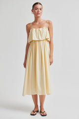 Are Dress | Second Female