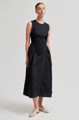 Larkini Scupltured Dress | Second Female
