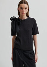 Leara Knit O-Neck | Second Female Top Second Female