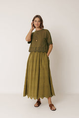 green_embroidered_tshirt