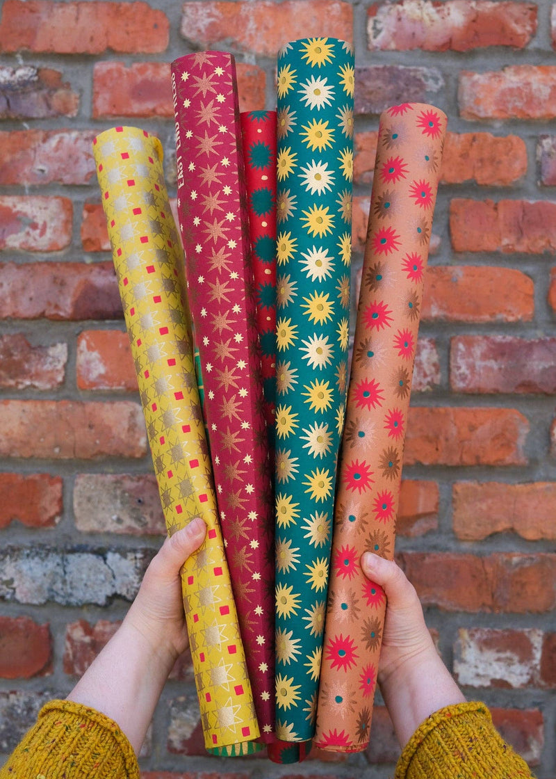 Festive Gift Wrap: Emerald Stars East End Press
