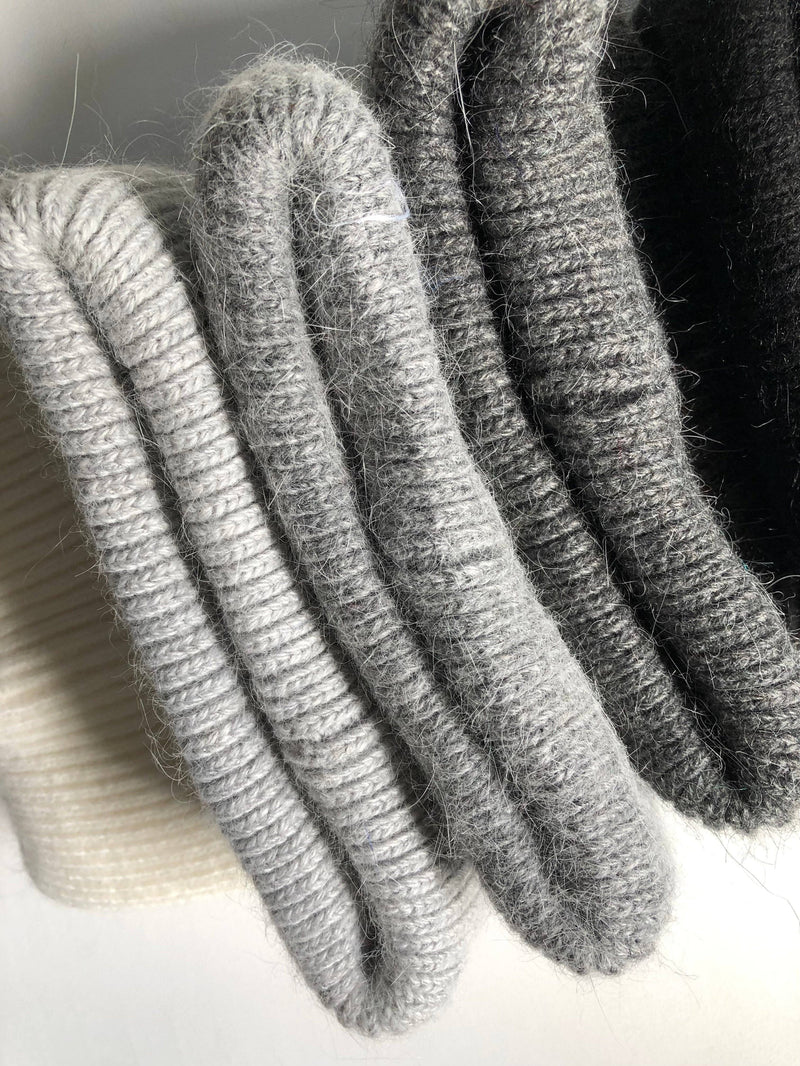 ROYAL ANGORA BEANIE - neutral Billy Bamboo
