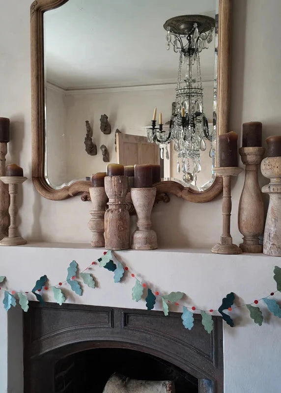 Red Berries Garland | A World of Craft Christmas Decorations A World Of Craft