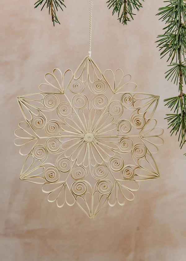 Quilled Christmas Ornament | A World of Craft Christmas Decorations A World Of Craft