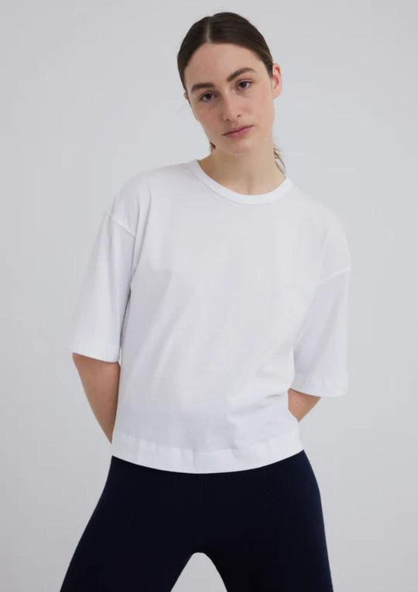 Signe 2/4 Boxy T-Shirt | Esme Studios T-Shirt Esmé Studios