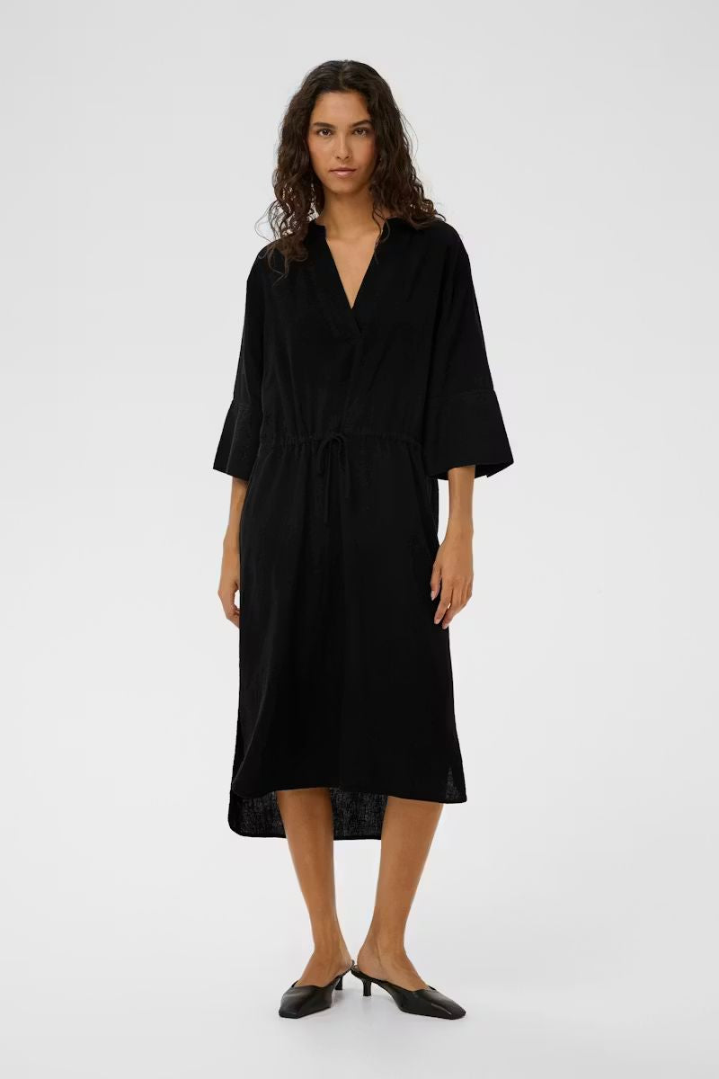 Aria Dress | Soaked Dress Soaked in Luxury