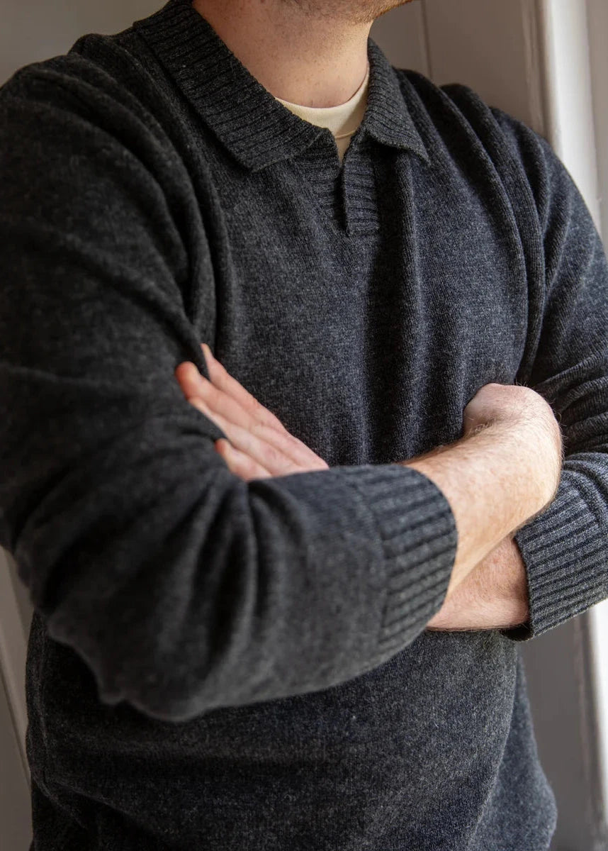 Damian Jumper | Dark Charcoal | Chalk Jumper Chalk