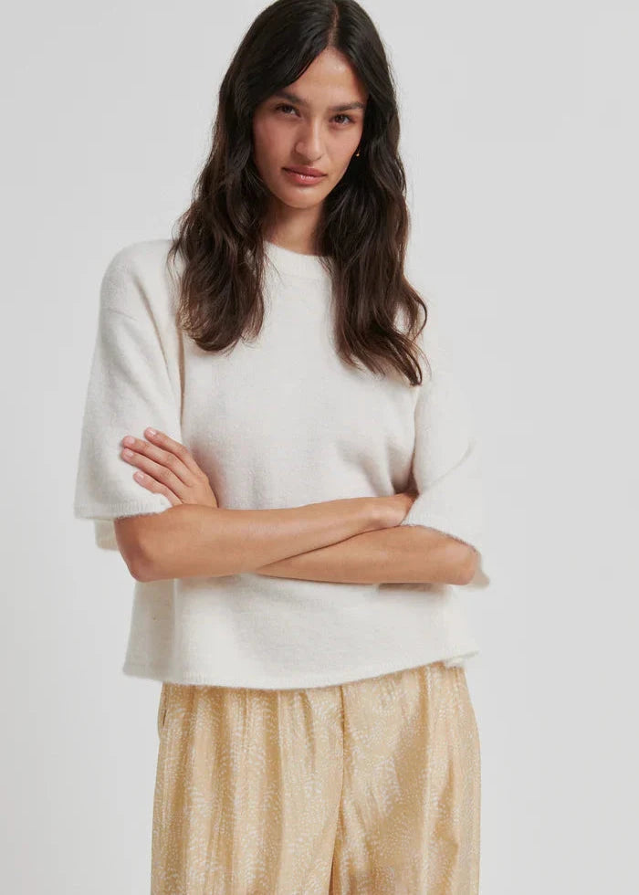 Gabby Knit O-Neck | Soft Beige | Second Female Jumper Second Female
