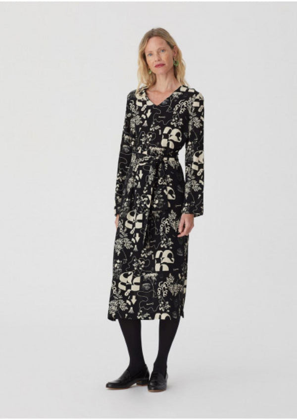 Black & White Tie Waisted Midi Dress | Melting Pot Print | Nice Things Dress Nice Things